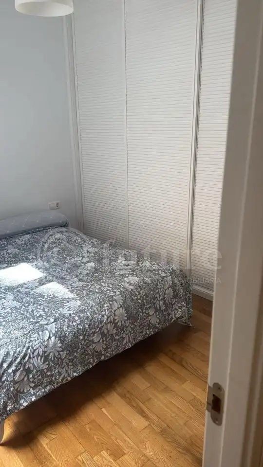 Habitación de Apartamento en venta en Salamanca con Calefacción y Amueblado