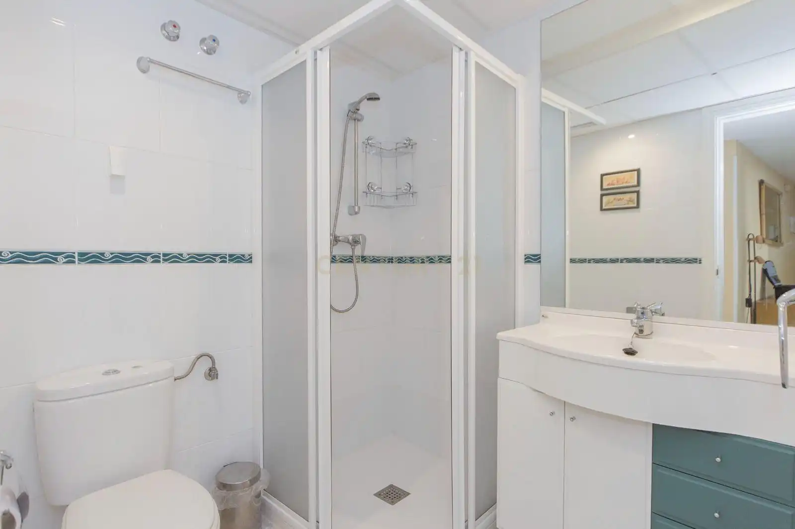 Bany de Apartament en venda en Calpe / Calp amb Aire condicionat, Balcó i Piscina comunitària