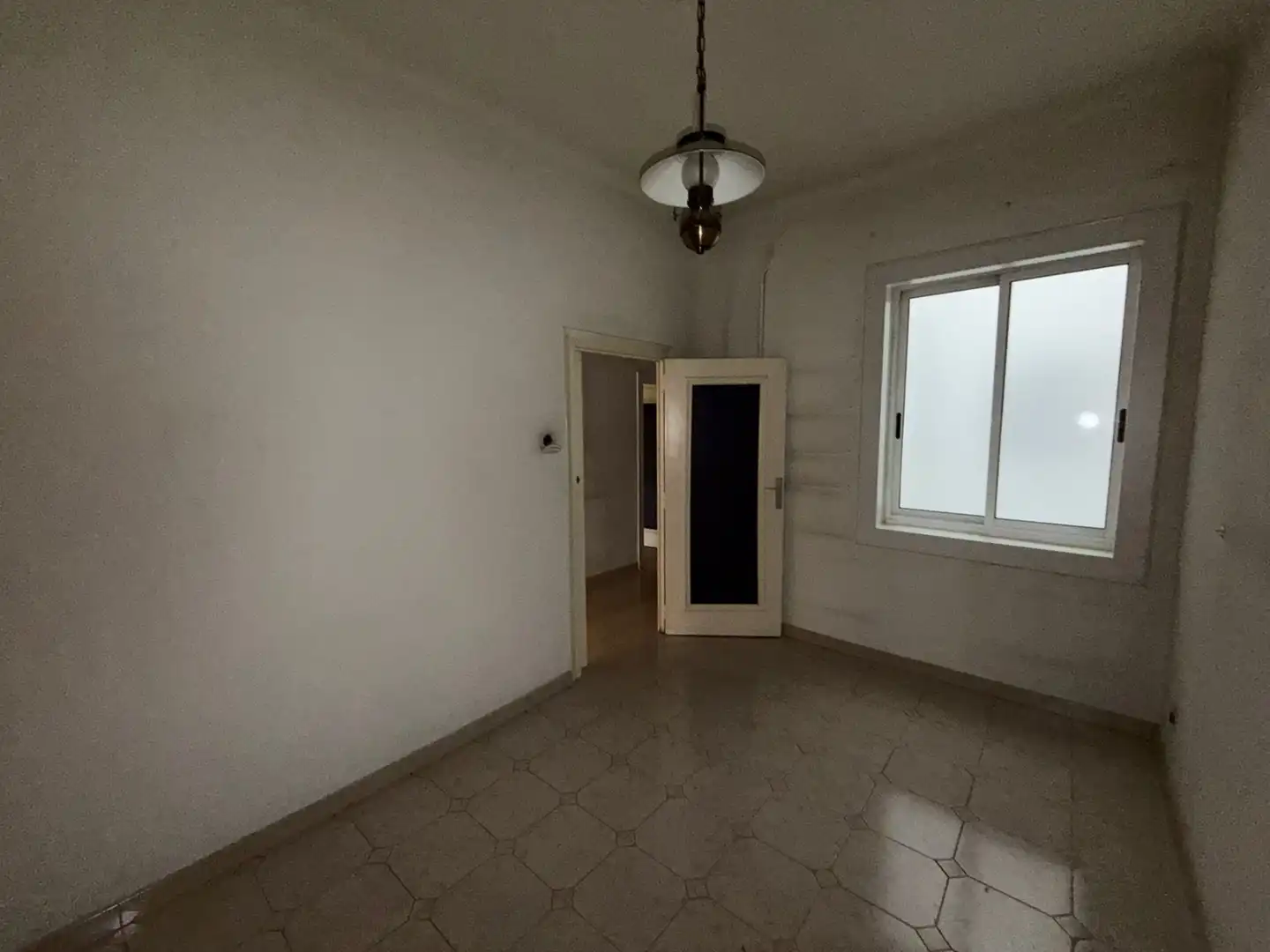 Bedroom of Flat for sale in Zaragoza  with Heating, Terrace and Furnished