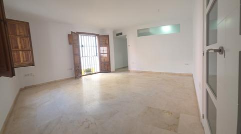 Photo 2 of Apartment to rent in Calle Moratín, Arenal - Museo, Sevilla