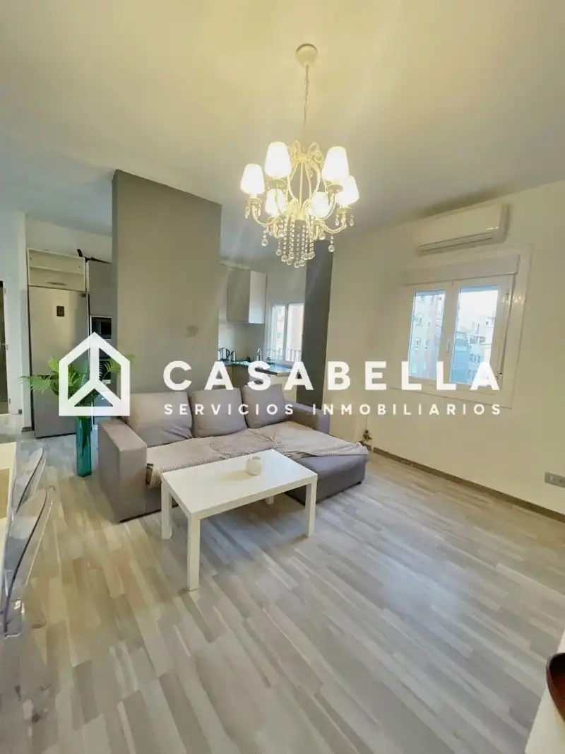 Living room of Flat for sale in Valencia  with Air Conditioner, Heating and Terrace