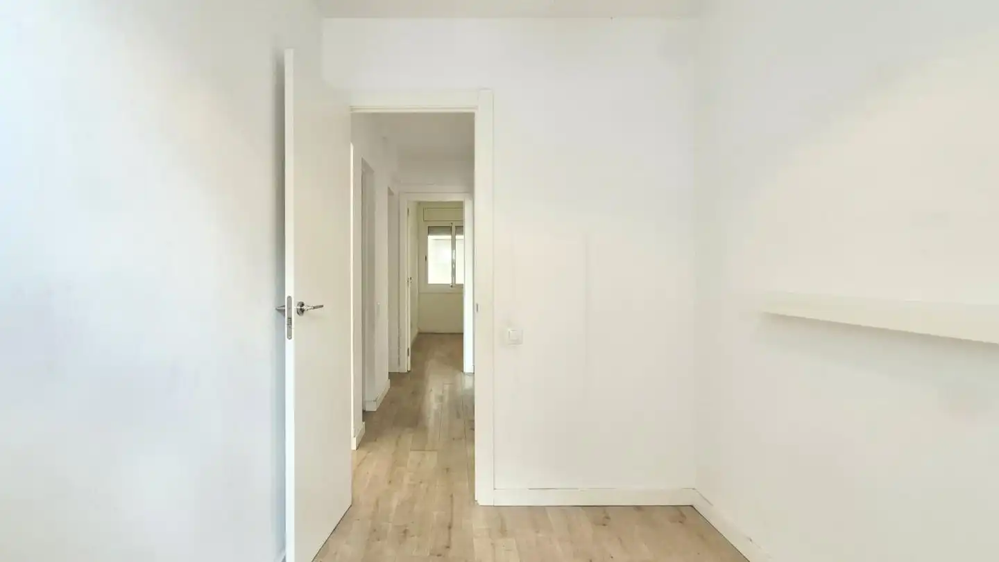 Flat for sale in Terrassa  with Parquet flooring and Alarm