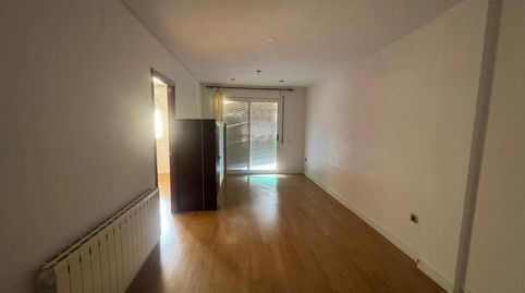 Foto 2 de Piso en venta en C/ de la Pobla de Montornes, Centre, Torredembarra
