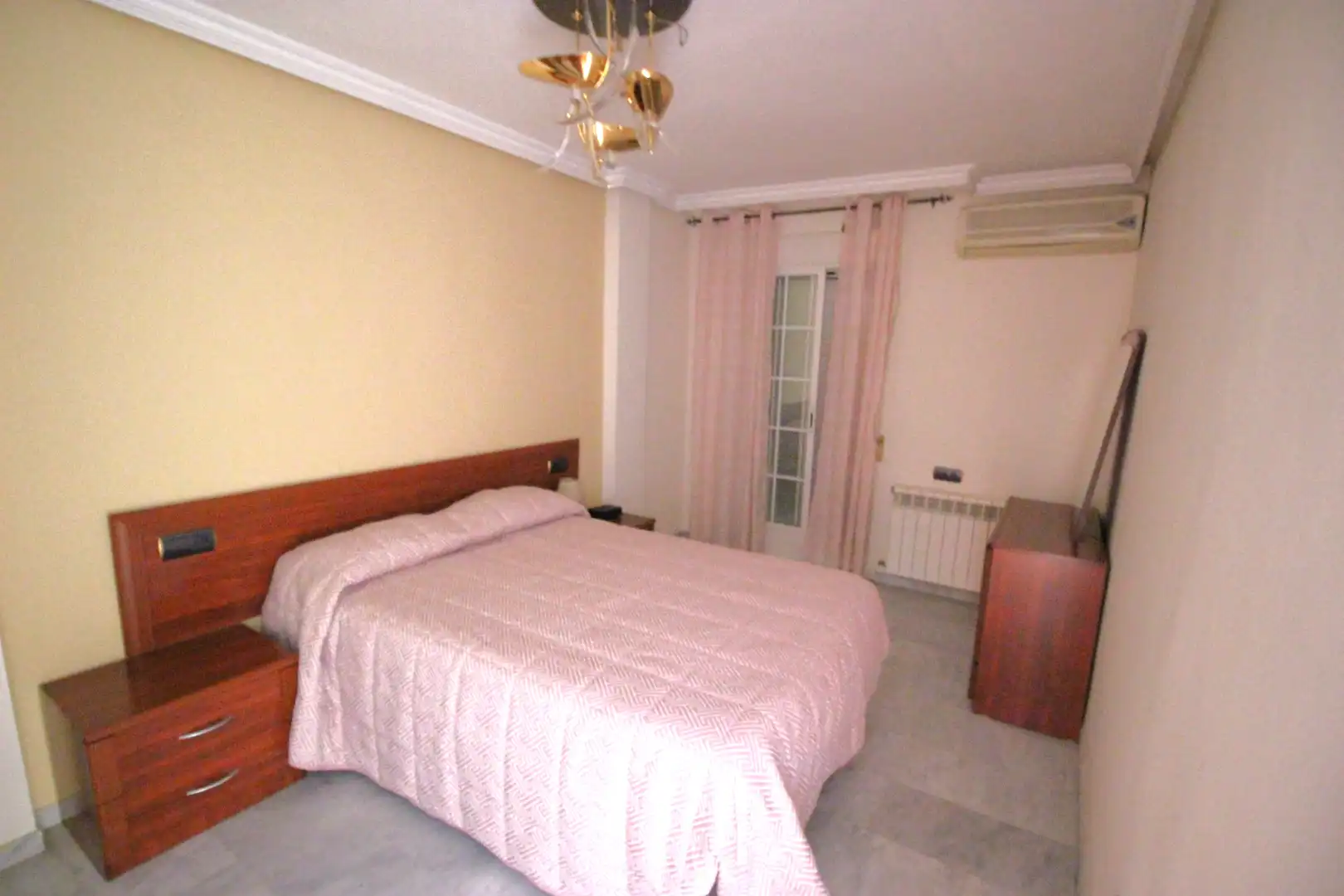 Schlafzimmer von Haus oder Chalet zum Verkauf in Cúllar Vega