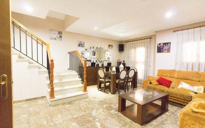 Living room of Single-family semi-detached for sale in Manises  with Air Conditioner