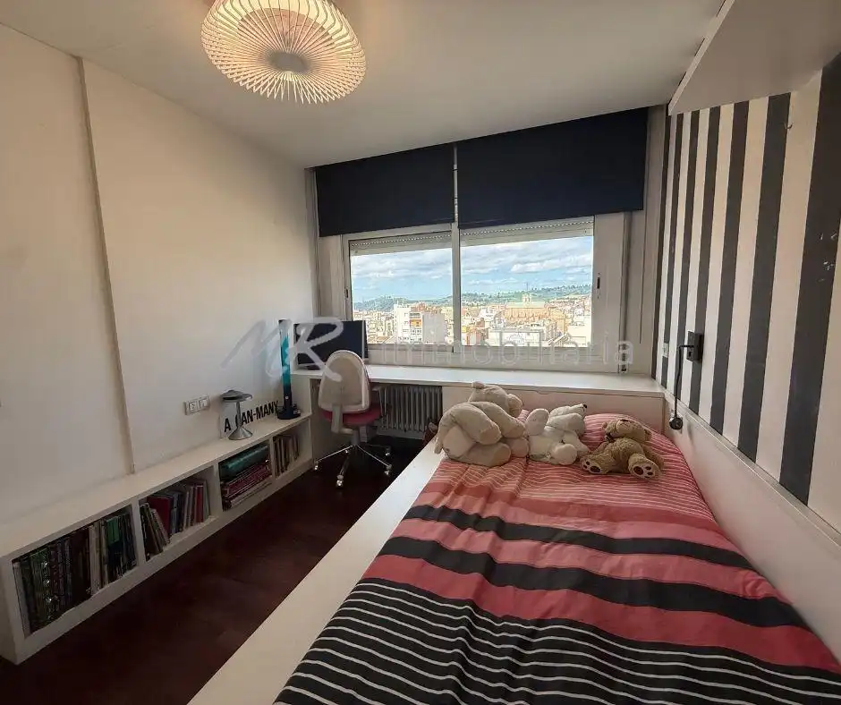 Habitación de Piso en venta en Granollers con Aire acondicionado, Calefacción y Trastero