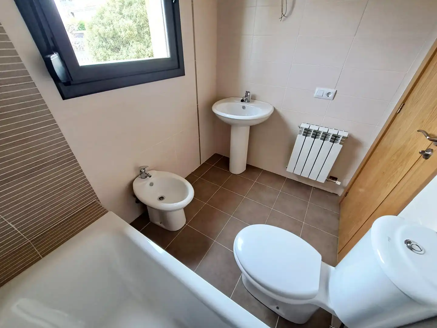 Bathroom of Flat for sale in Cirueña  with Heating, Private garden and Terrace