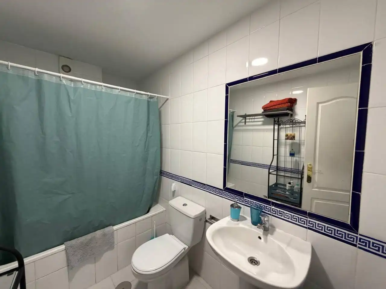 Bathroom of Flat for rent in Lo Cea