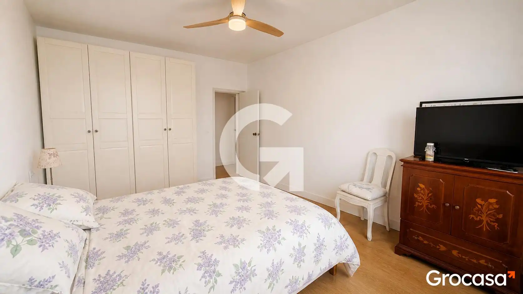 Habitación de Casa adosada en venta en Vélez-Málaga con Terraza, Trastero y Amueblado