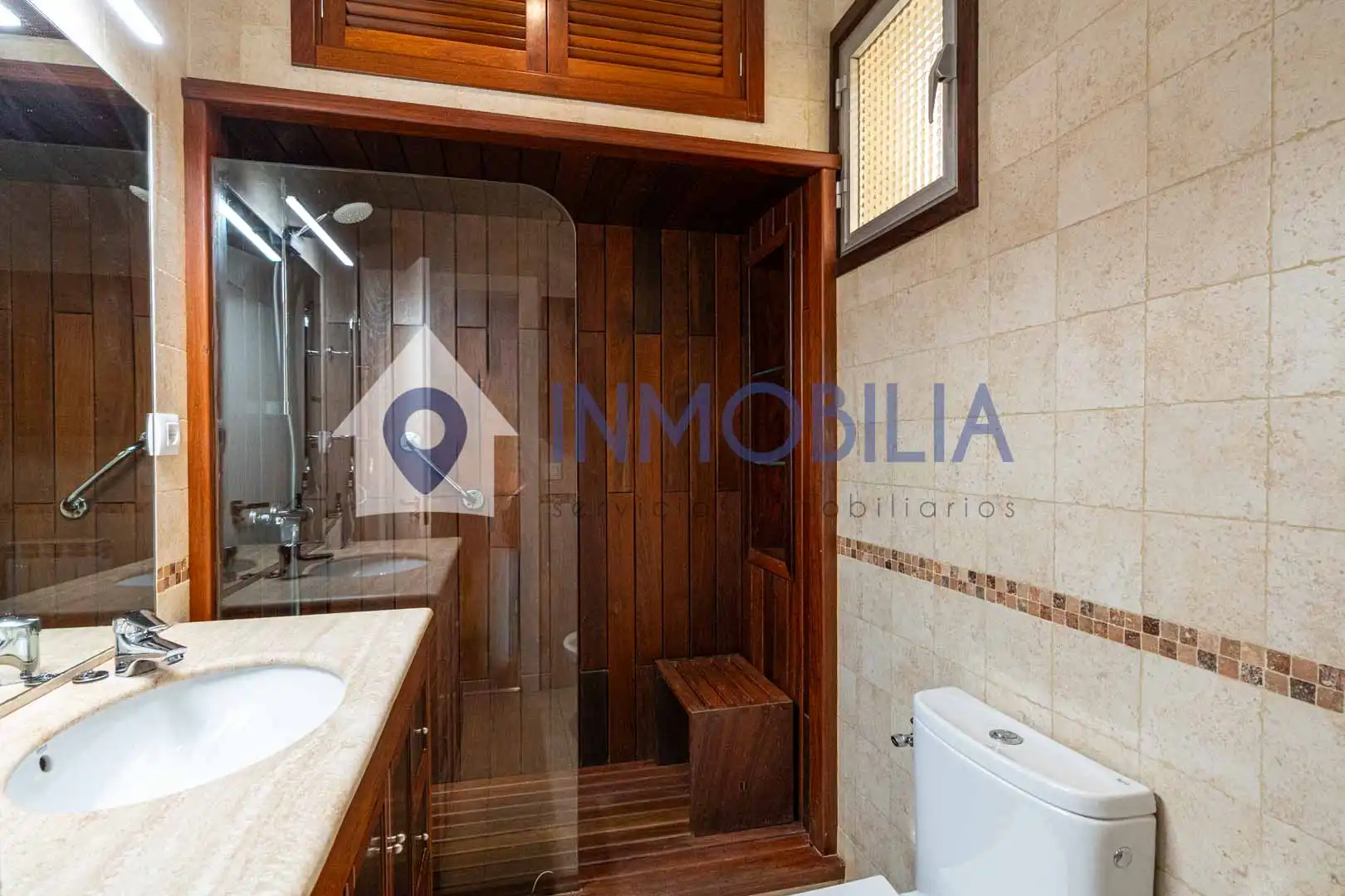 Baño de Piso en venta en Madrid con Aire acondicionado y Calefacción
