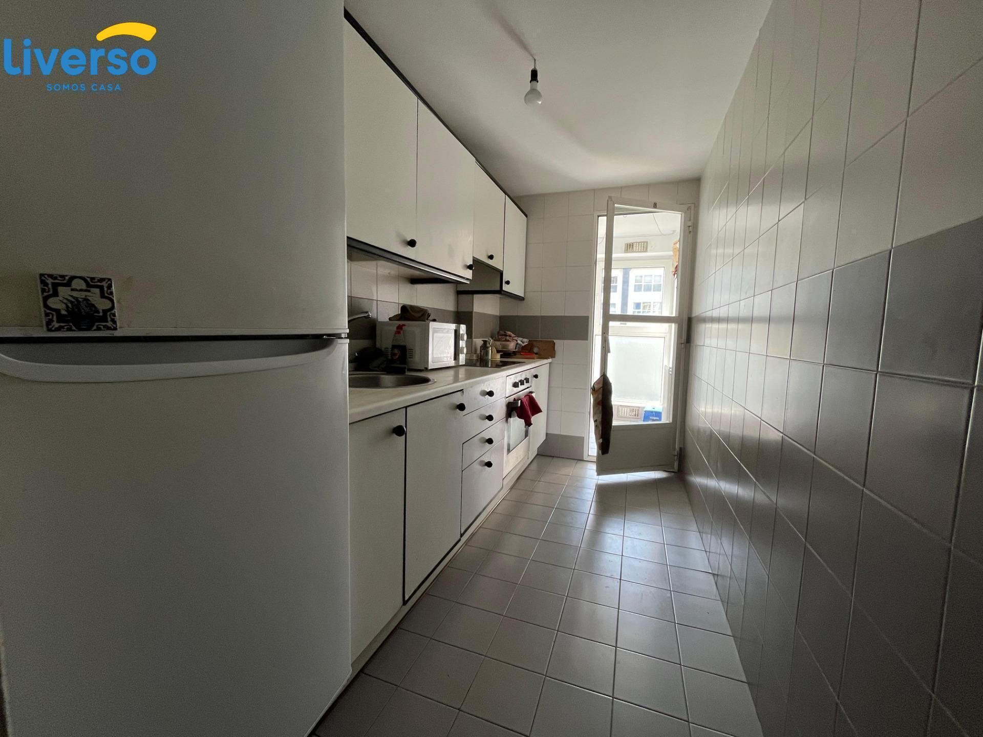 Kitchen of Flat for sale in Burgos Capital  with Heating, Terrace and Storage room