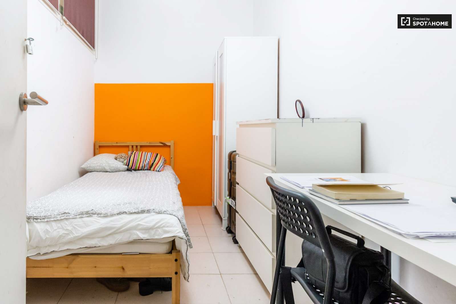 Flat to share in Fort Pienc