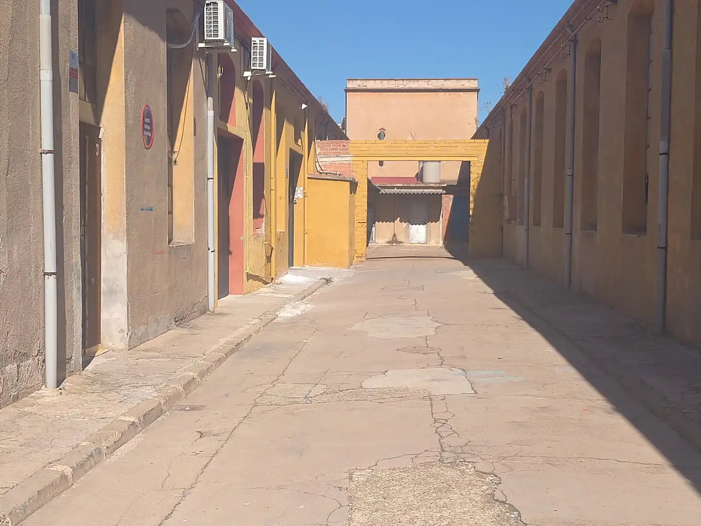 Exterior view of Industrial buildings for rent in Sabadell