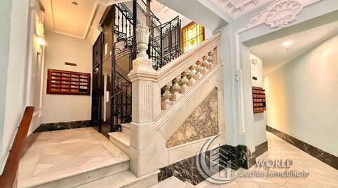 EXCLUSIVA VIVIENDA EN FINCA SEÑORIAL EN PLENA CALLE SAGASTA