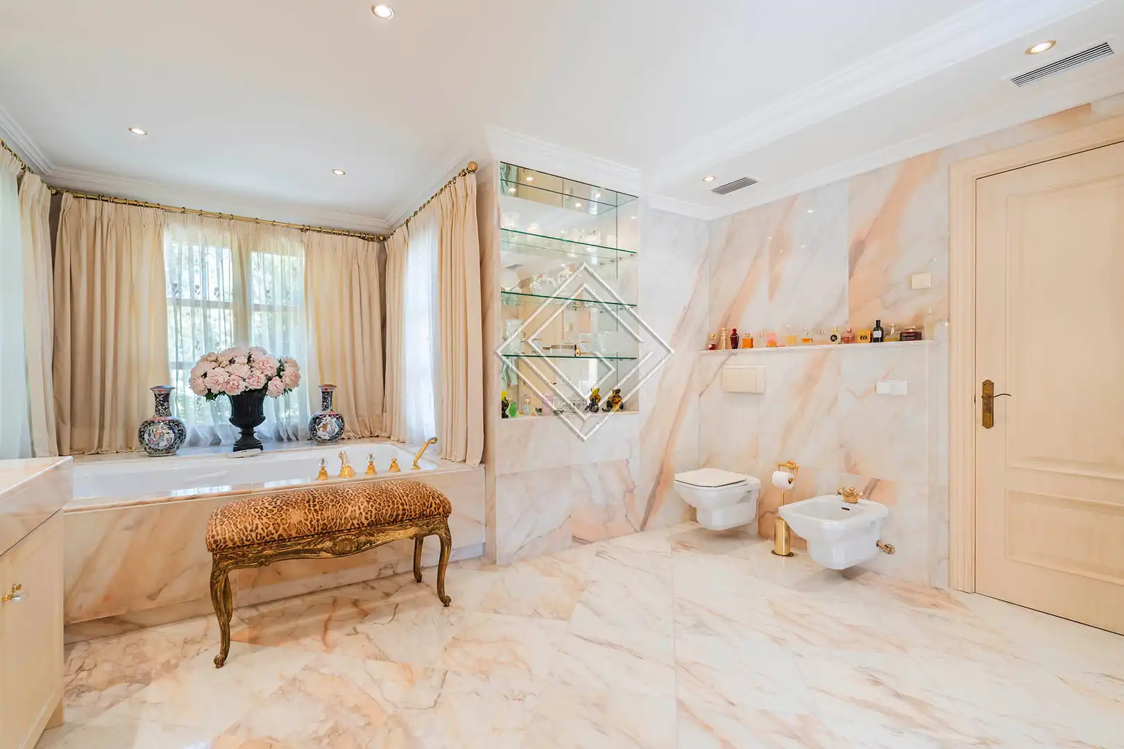 Chalet con piscina en venta en Nueva Andalucía, imagen 17