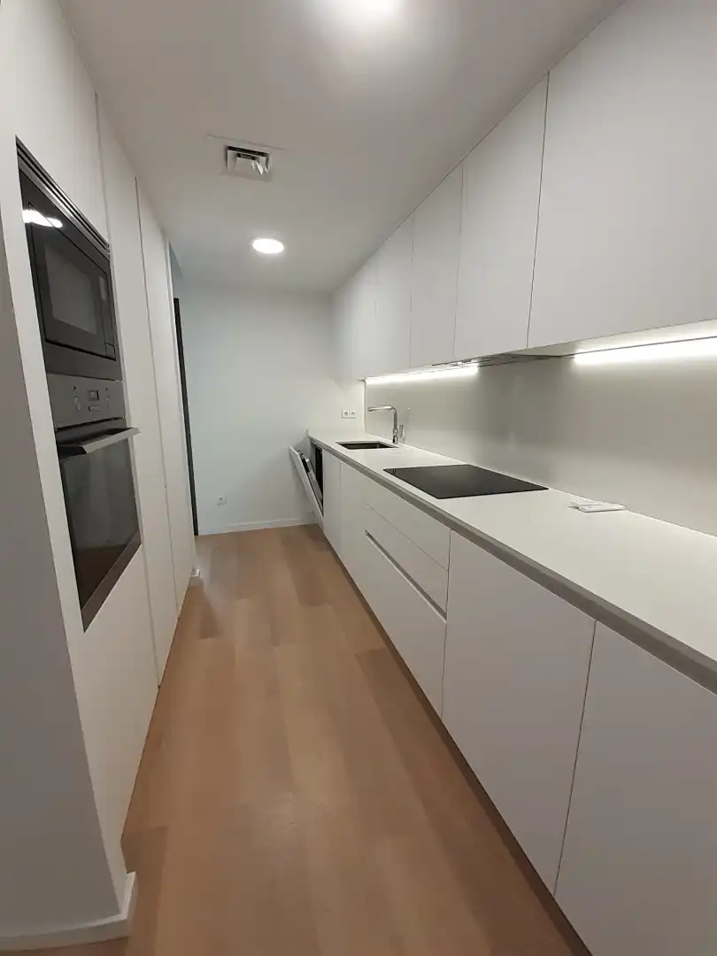 Cuina de Pis de lloguer en Valencia amb Aire condicionat, Calefacció i Parquet
