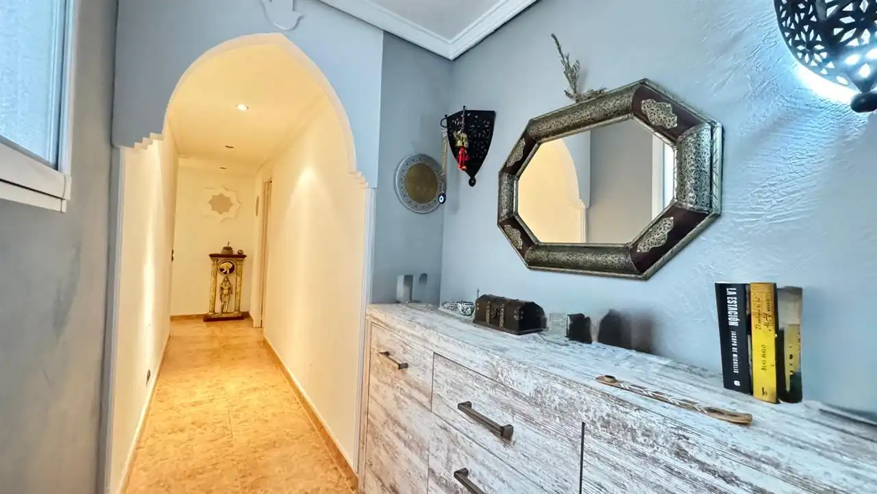Piso con ascensor en venta en Colonia Madrid, imagen 3
