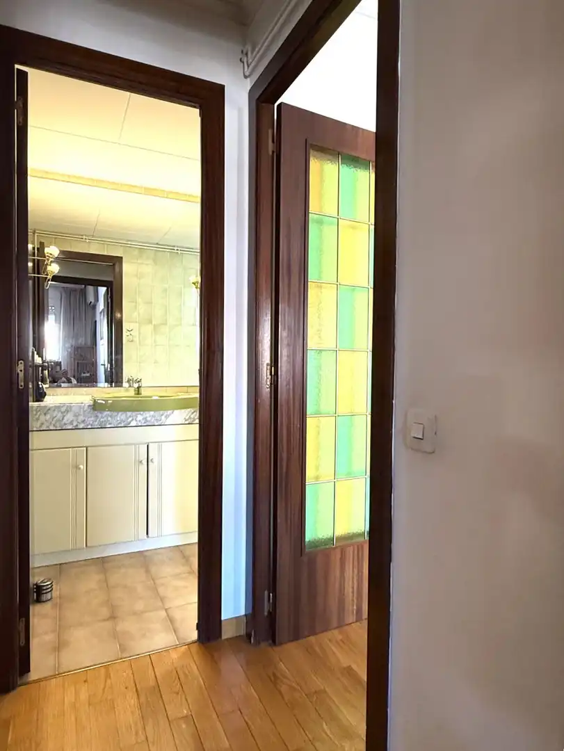 Wohnung zum Verkauf in Sant Boi de Llobregat mit Klimaanlage, Heizung und Parkett