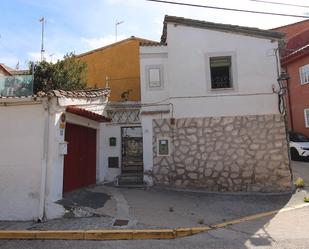Vista exterior de Casa adosada en venda en Torrelaguna