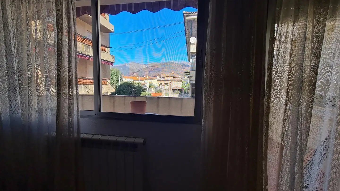Habitación de Dúplex en venta en La Adrada , Ávila