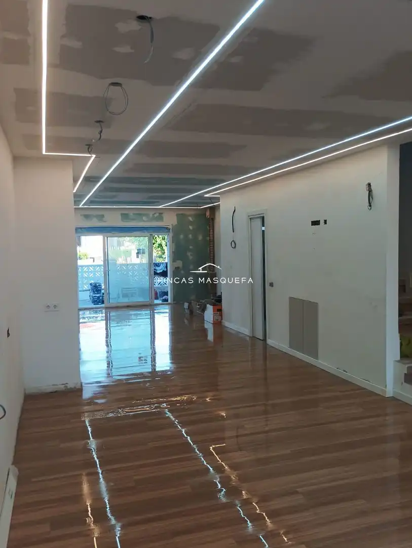 Detached homes for sale in El Vendrell  with Air Conditioner, Heating and Terrace
