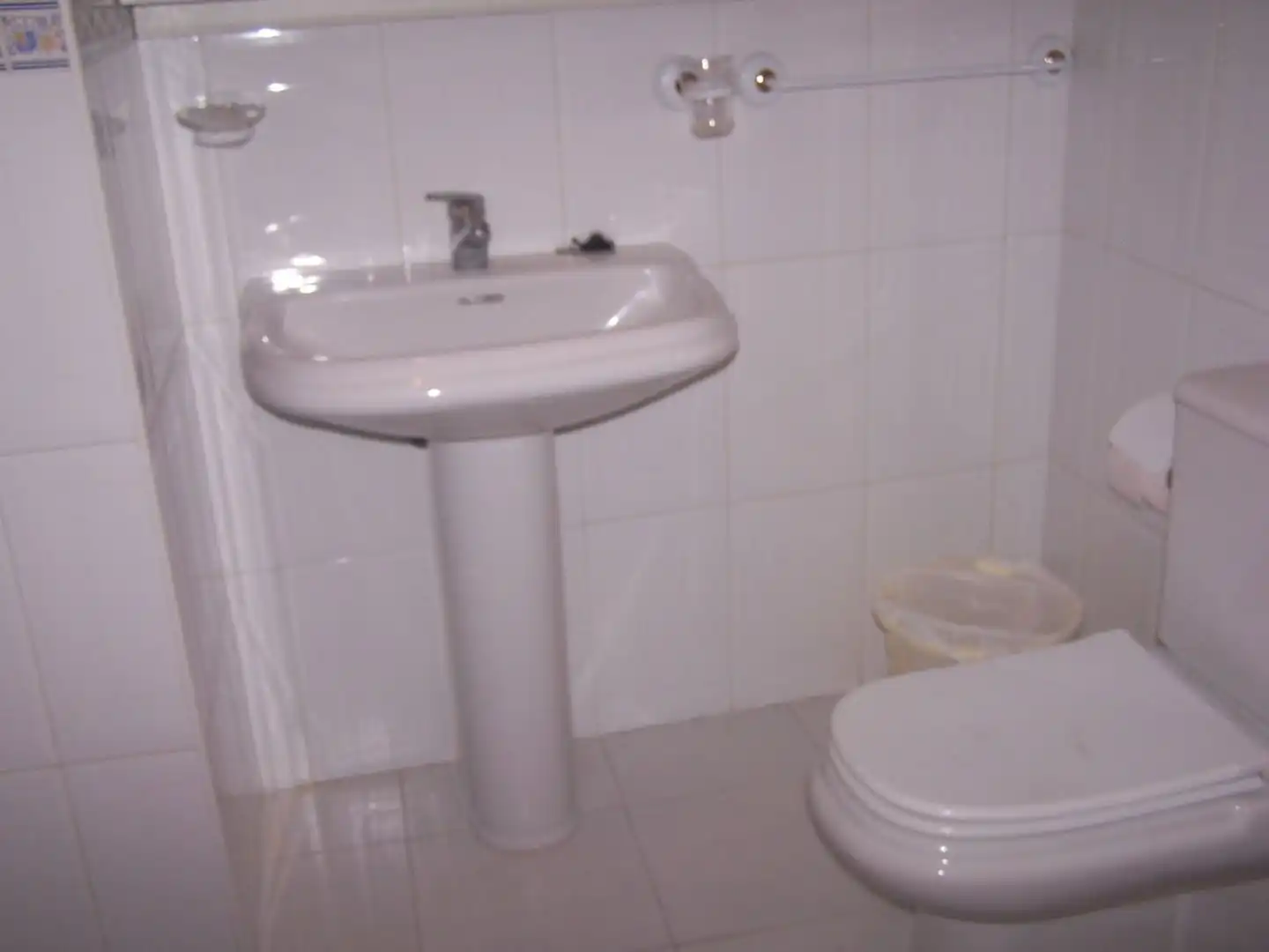 Bathroom of Flat for sale in Ronda  with Heating, Storage room and Community pool