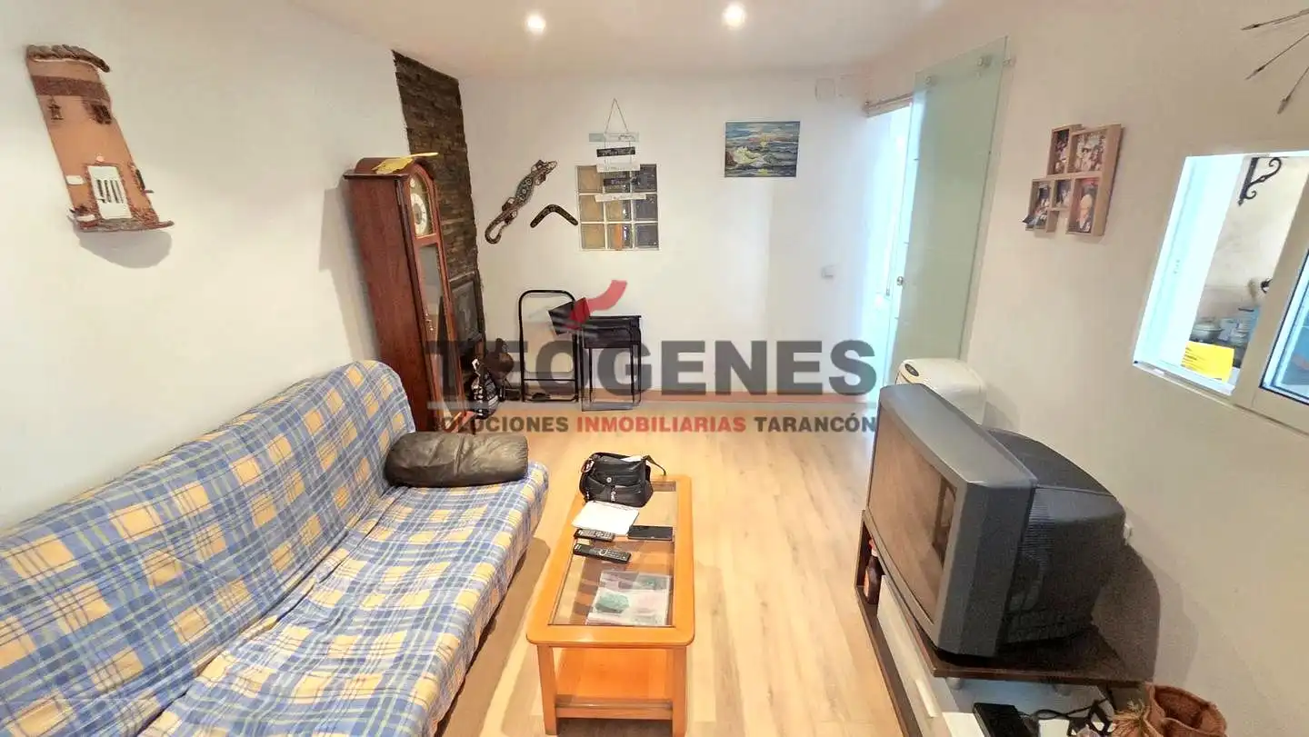 Sala de estar de Casa o chalet en venta en Villares del Saz con Calefacción