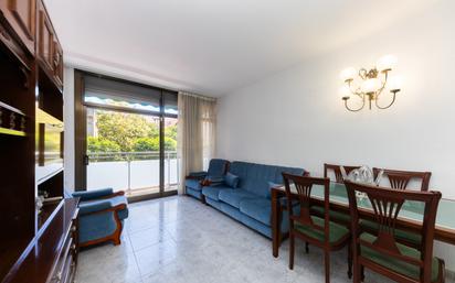 Living room of Flat for sale in El Prat de Llobregat  with Heating and Balcony