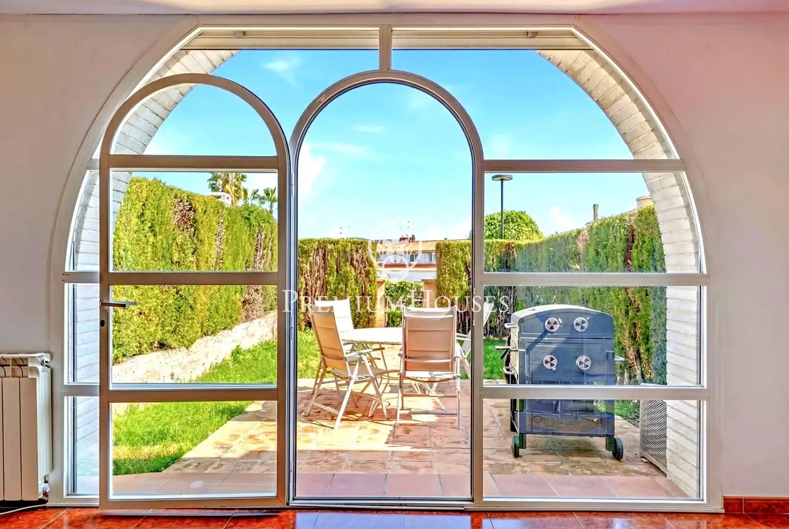 Garden of Detached homes for sale in Sant Pere de Ribes  with Air Conditioner, Heating and Private garden