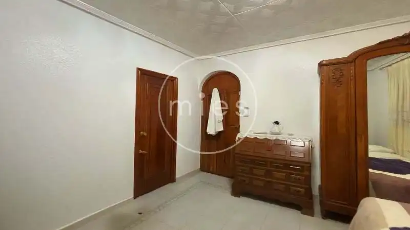 Casa o xalet en venda en Turís amb Terrassa, Traster i Balcó