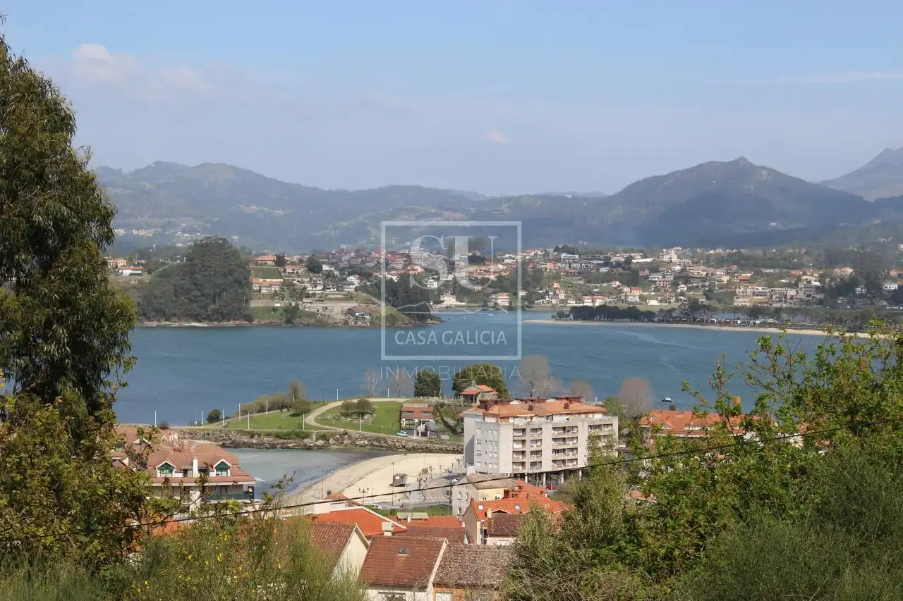 Casa o xalet en venda en Baiona amb Calefacció, Jardí privat i Terrassa