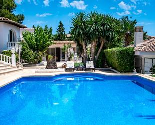 Swimming pool of House or chalet for sale in Calpe / Calp  with Air Conditioner, Heating and Private garden