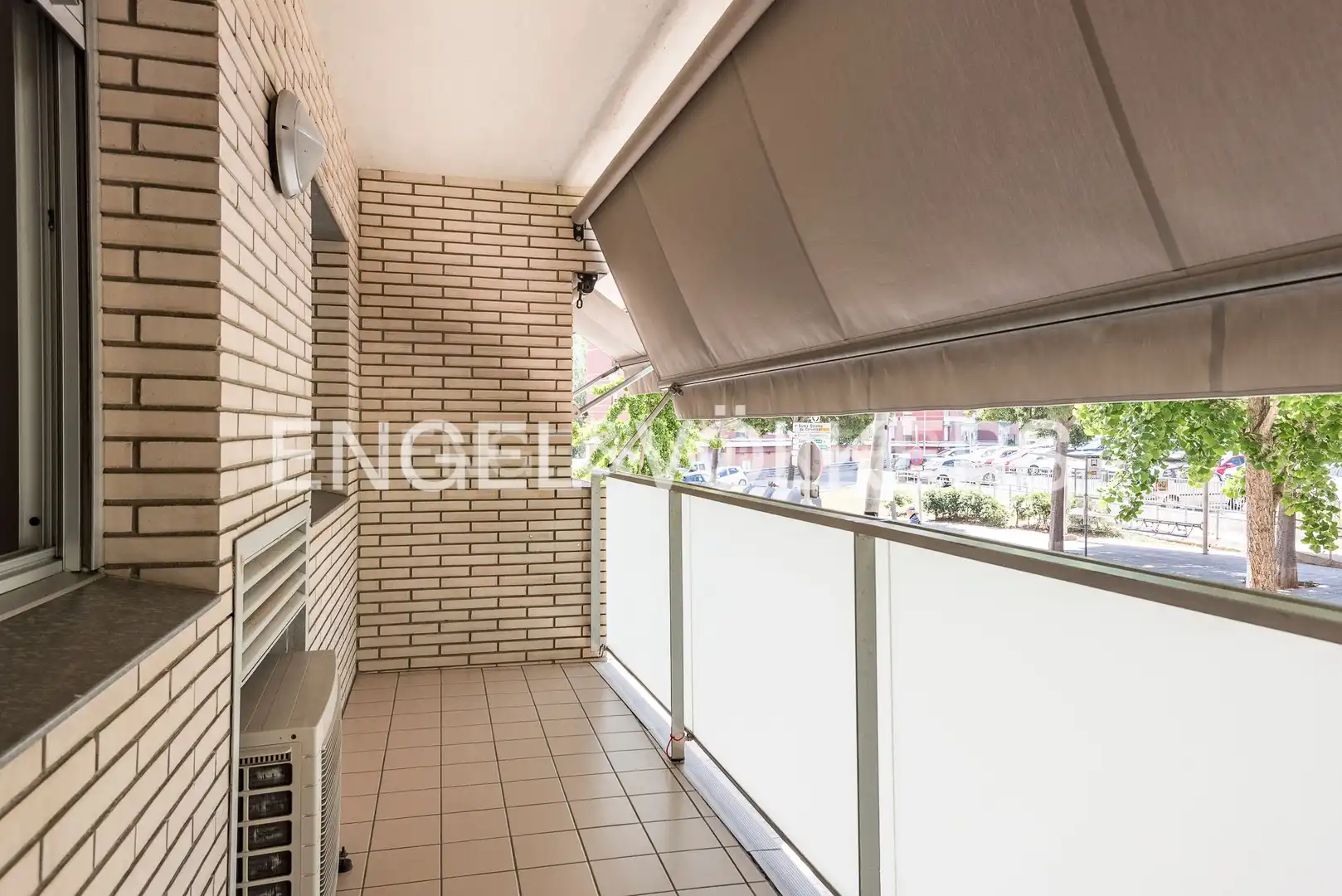 Terraza de Apartamento en venta en Sant Boi de Llobregat con Aire acondicionado, Calefacción y Parquet