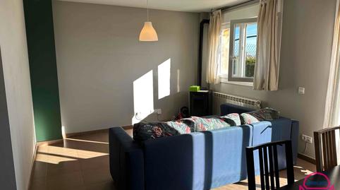 Foto 4 von Einfamilien-Reihenhaus zum Verkauf in Valdefresno, León