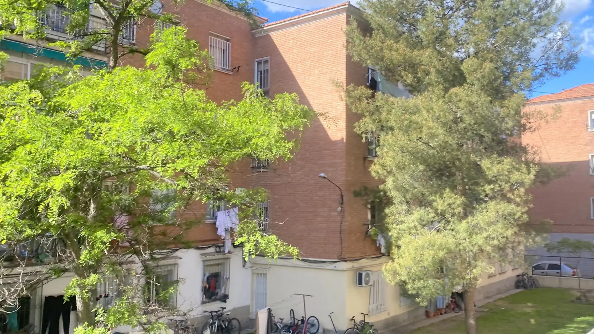 Exterior view of Flat for rent in Pozuelo de Alarcón  with Air Conditioner, Heating and Oven