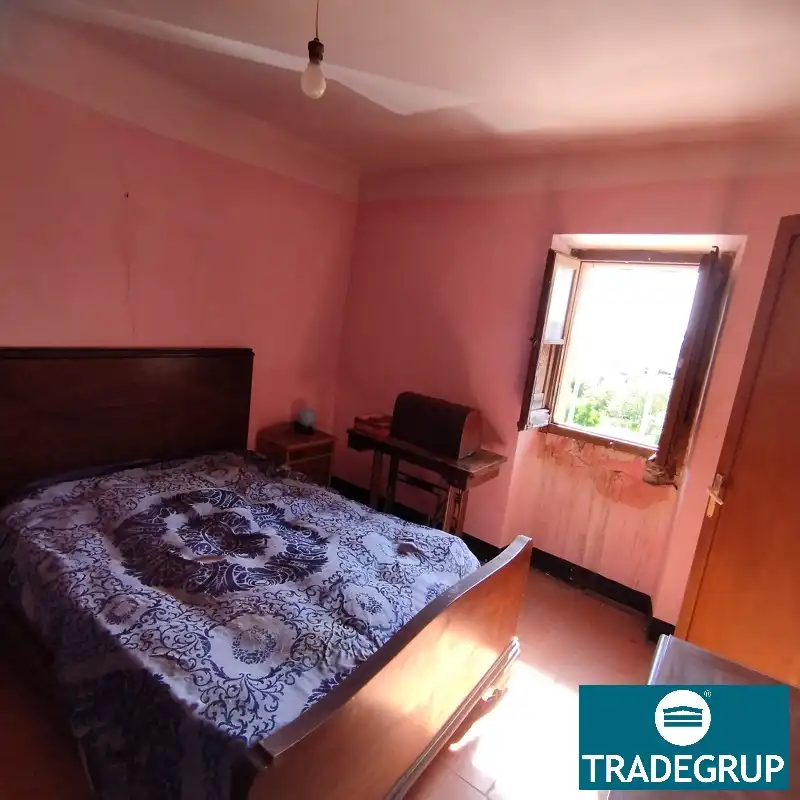 Schlafzimmer von Einfamilien-Reihenhaus zum Verkauf in Calaf