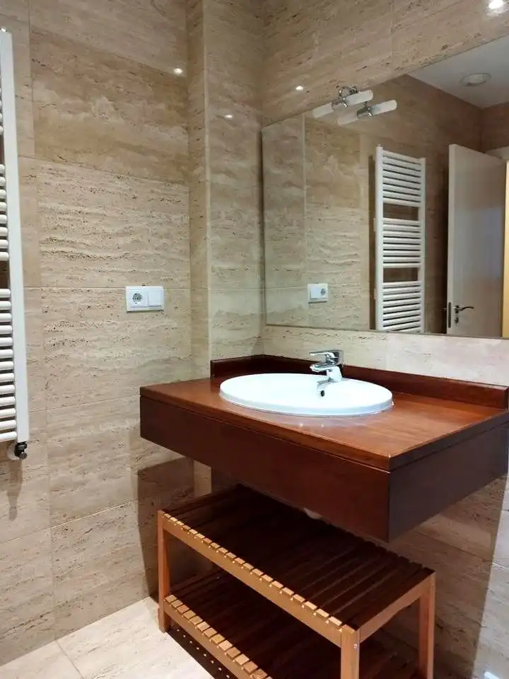 Badezimmer von Wohnungen zum Verkauf in Oviedo  mit Heizung