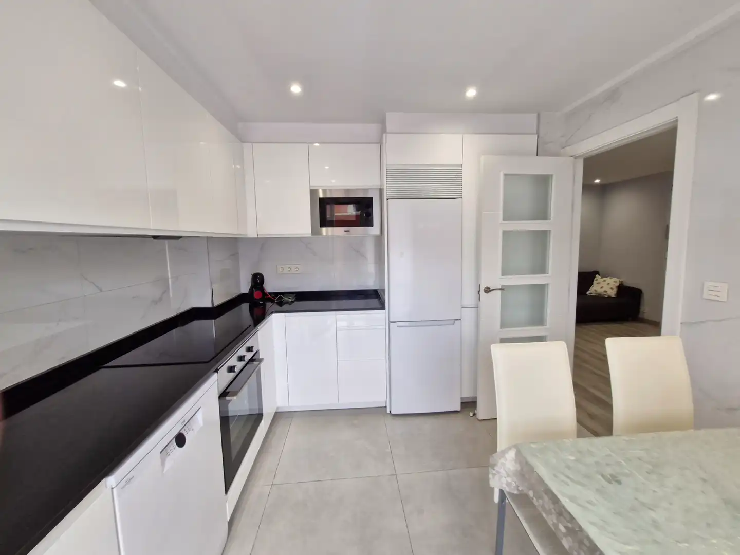 Kitchen of Flat for rent in Bilbao   with Heating, Furnished and Oven