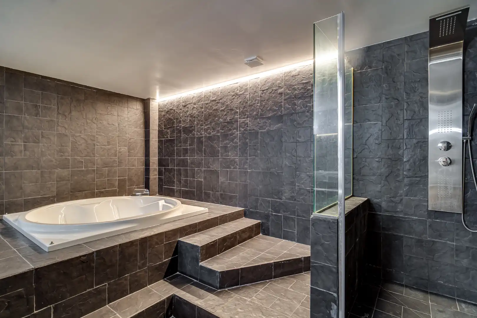 Bathroom of Flat for sale in Sitges  with Heating, Terrace and Storage room