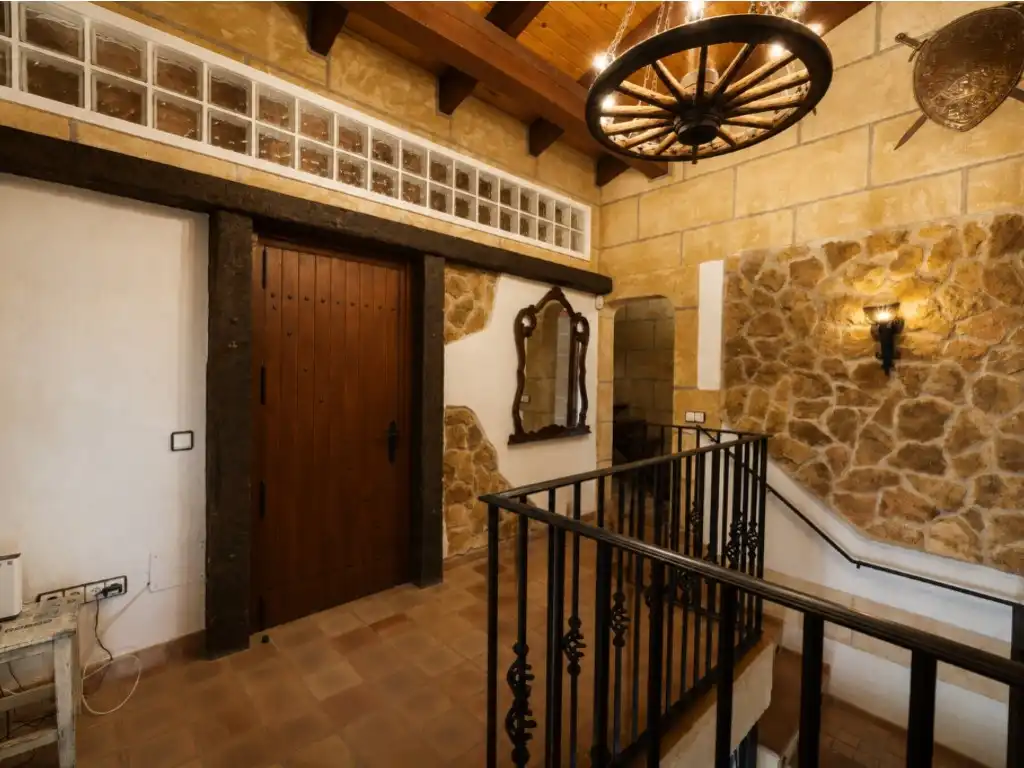Haus oder Chalet zum Verkauf in Calvià mit Klimaanlage, Privatgarten und Terrasse