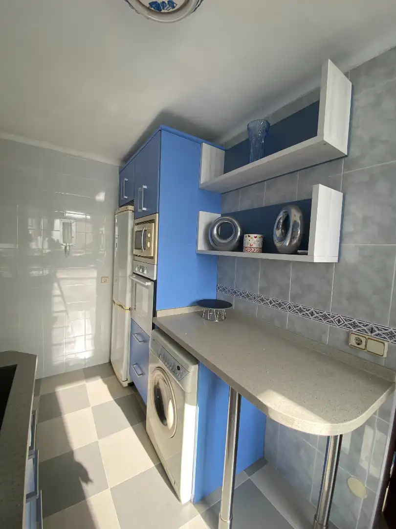 Küche von Wohnung zur Miete in Málaga mit Klimaanlage, Terrasse und Möbliert