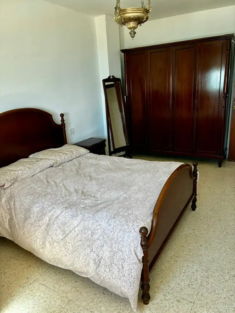 Habitación de Piso en venta en Cádiz con Terraza y Amueblado