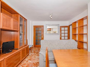 Piso con ascensor en venta en Avenida Avenida Sur 2