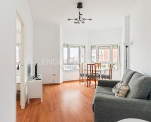 Sala d'estar de Apartament de lloguer en  Barcelona Capital amb Aire condicionat, Calefacció i Parquet