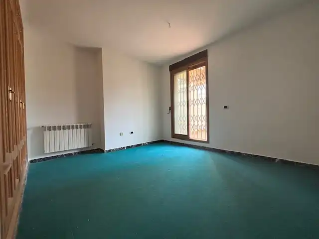 Habitación de Dúplex en venta en Castellón de la Plana / Castelló de la Plana con Calefacción y Terraza