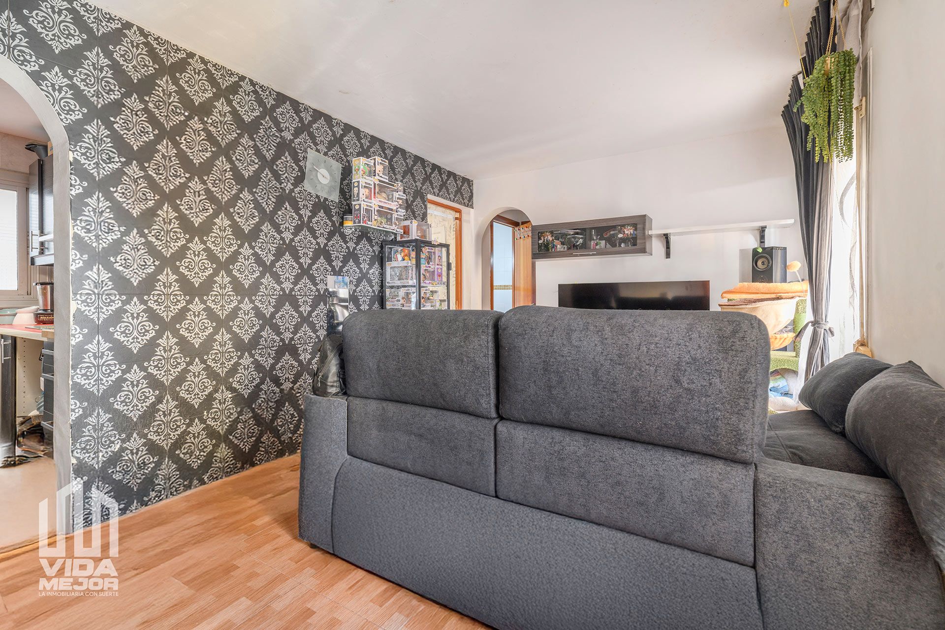 Sala de estar de Piso en venta en Sant Boi de Llobregat con Calefacción y Balcón