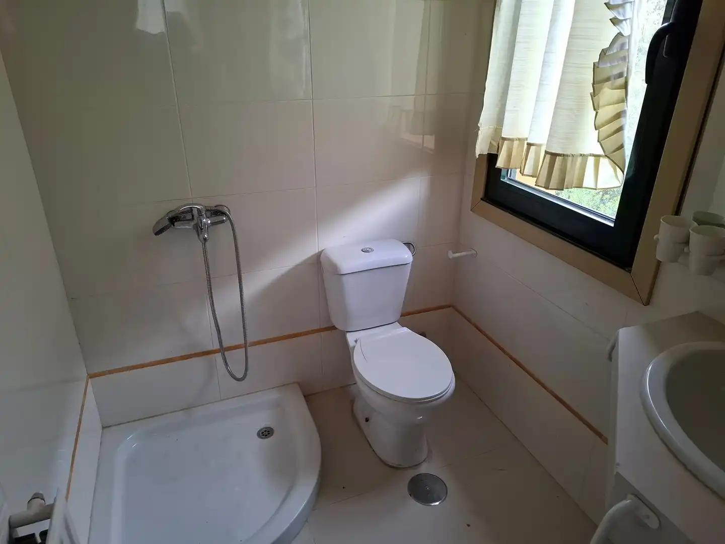 Flat for rent in Cenlle, Ourense