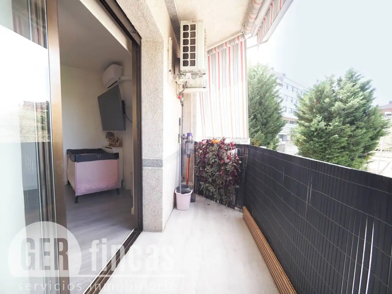 Bedroom of Flat for sale in Rubí  with Air Conditioner, Heating and Parquet flooring