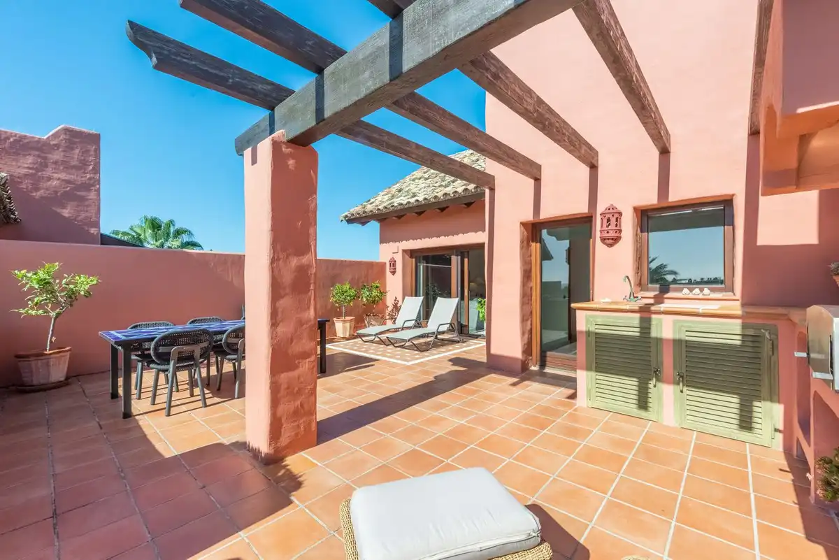 Penthouse with pool for sale in Selwo, imagen 29