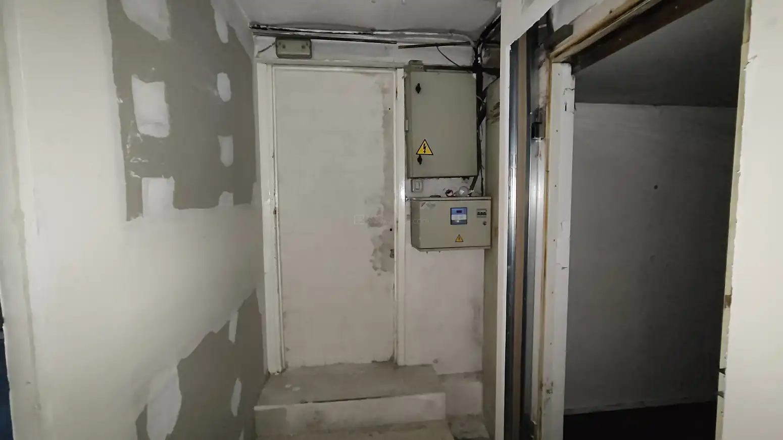 Local comercial en venta en Logroño - Vara de Rey    -   Ingenieros Pino y Amorena, imagen 13